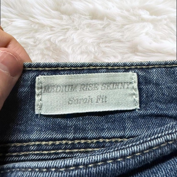 Vintage Y2K GUESS Medium Rise Skinny Jeans w/ Diamond Logo ✨ - Picture 5 of 8